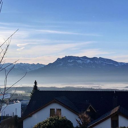 Hillside Homestay Near Luzern By Menbergs Harmony Homestay Hildisrieden Kültér fotó